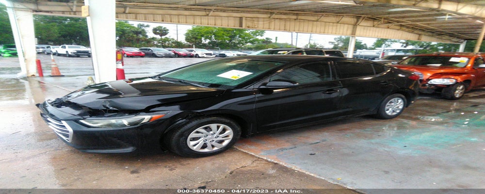 KMHD74LF3JU574229 2018 HYUNDAI ELANTRA photo no. 2