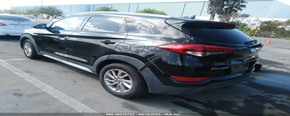 KM8J33A49JU685250 2018 HYUNDAI TUCSON photo no. 3