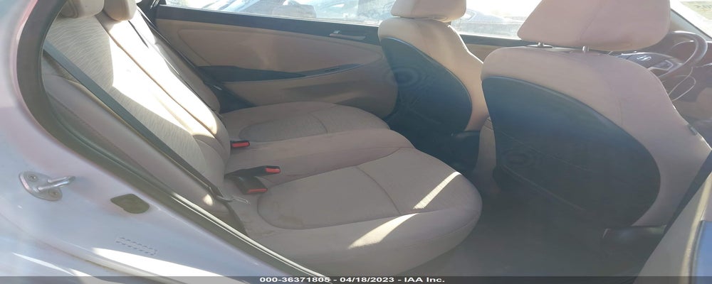 KMHCT4AE5HU361648 2017 HYUNDAI ACCENT photo no. 8