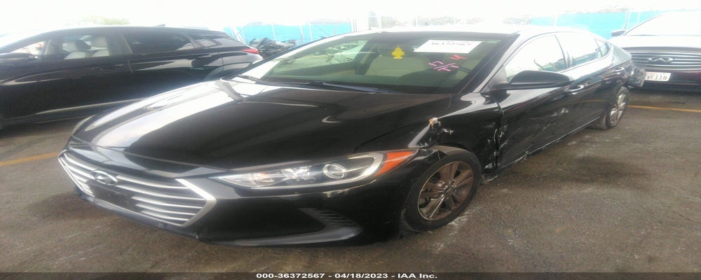 5NPD84LF4HH194564 2017 HYUNDAI ELANTRA photo no. 2