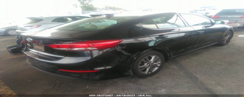 5NPD84LF4HH194564 2017 HYUNDAI ELANTRA photo no. 4