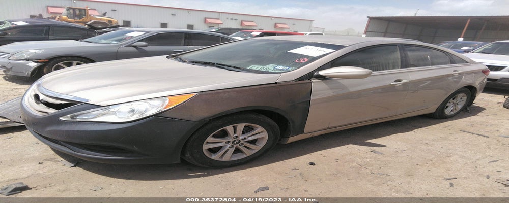 5NPEB4AC7BH237509 2011 HYUNDAI SONATA photo no. 2