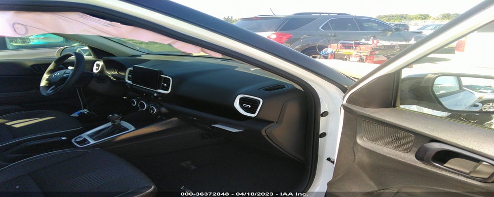 KMHRC8A38PU233662 2023 HYUNDAI VENUE photo no. 5