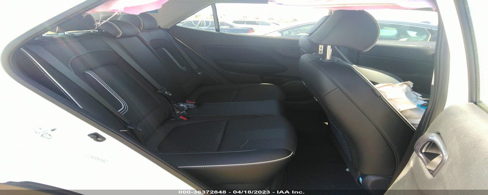 KMHRC8A38PU233662 2023 HYUNDAI VENUE photo no. 8