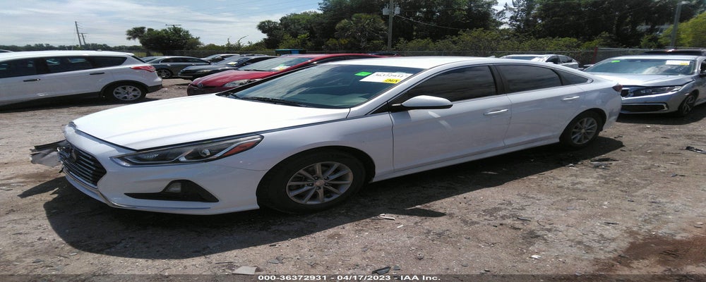 5NPE24AF3JH614426 2018 HYUNDAI SONATA photo no. 2