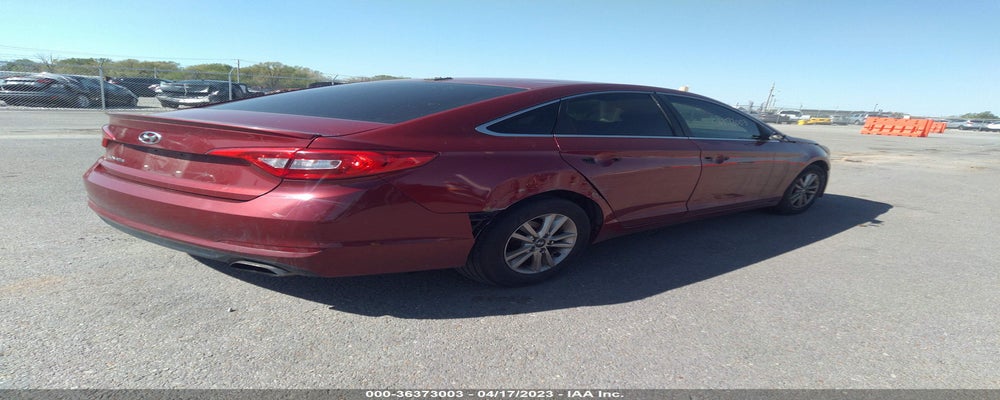 5NPE24AF7FH063991 2015 HYUNDAI SONATA photo no. 4