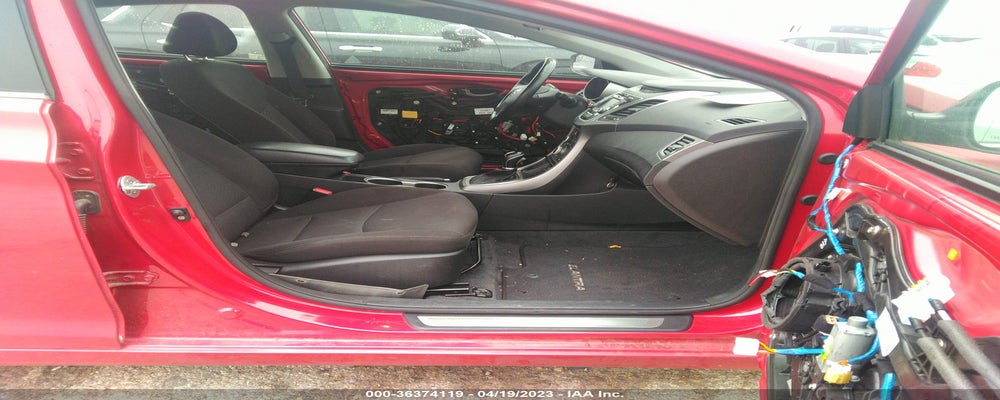 KMHDH4AE6GU553973 2016 HYUNDAI ELANTRA photo no. 5