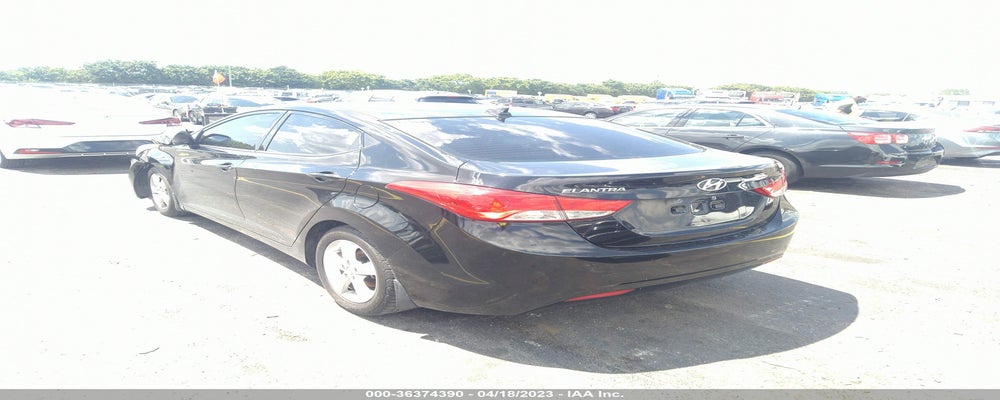 5NPDH4AE9DH339957 2013 HYUNDAI ELANTRA photo no. 3