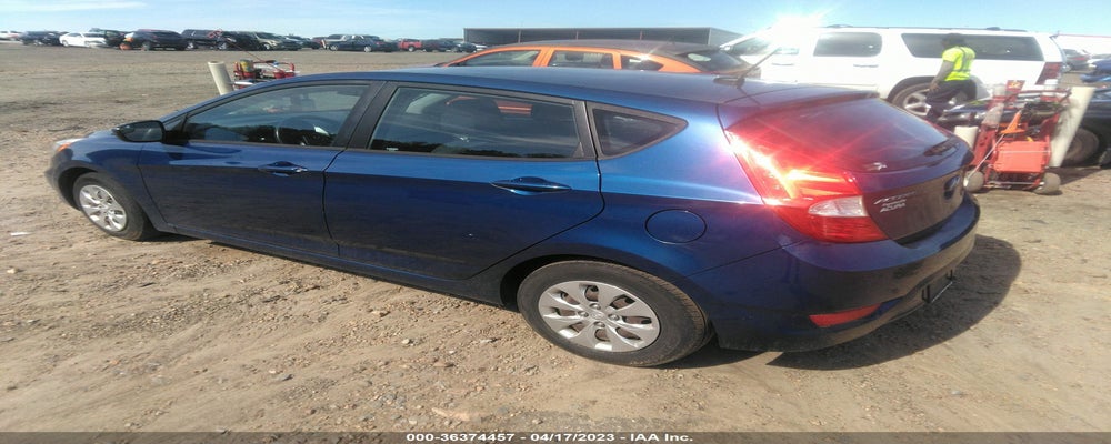KMHCT5AE6GU260140 2016 HYUNDAI ACCENT photo no. 3