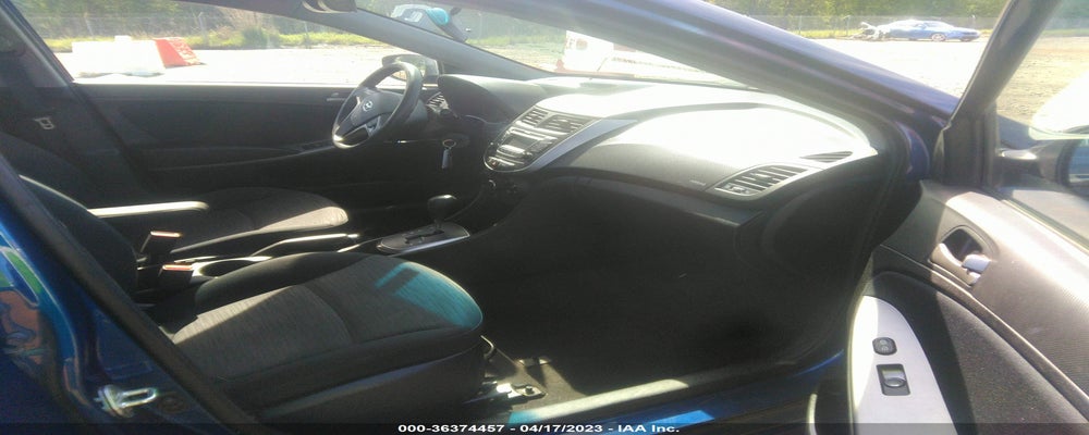 KMHCT5AE6GU260140 2016 HYUNDAI ACCENT photo no. 5