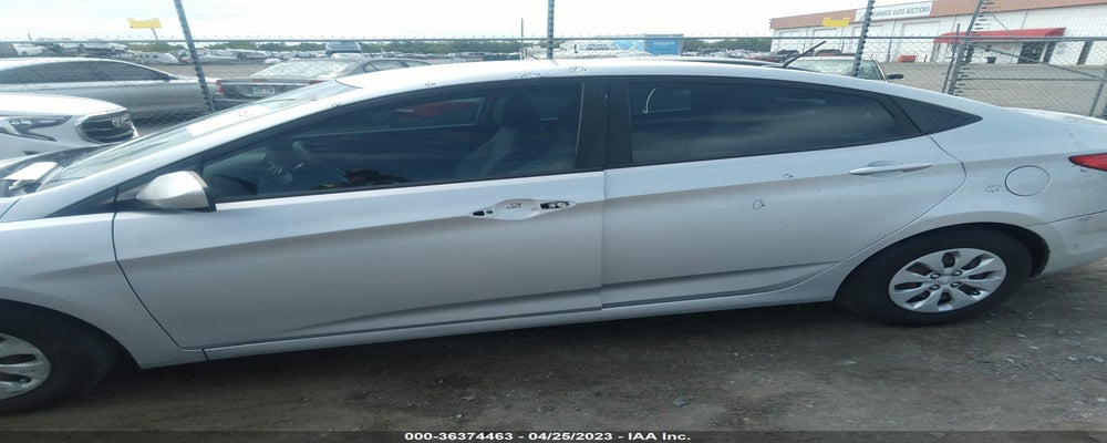 KMHCT4AE4FU792141 2015 HYUNDAI ACCENT photo no. 6