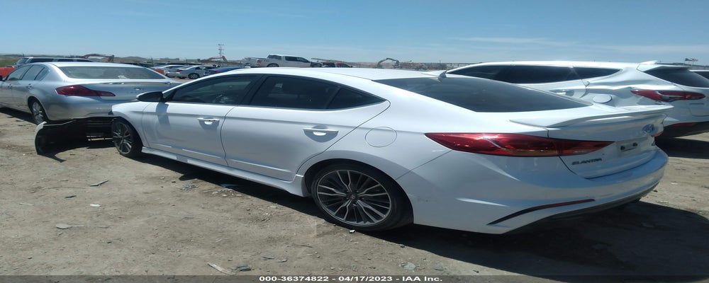 KMHD04LBXJU500520 2018 HYUNDAI ELANTRA photo no. 3