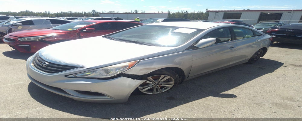 5NPEB4AC3DH629339 2013 HYUNDAI SONATA photo no. 2