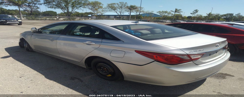 5NPEB4AC3DH629339 2013 HYUNDAI SONATA photo no. 3