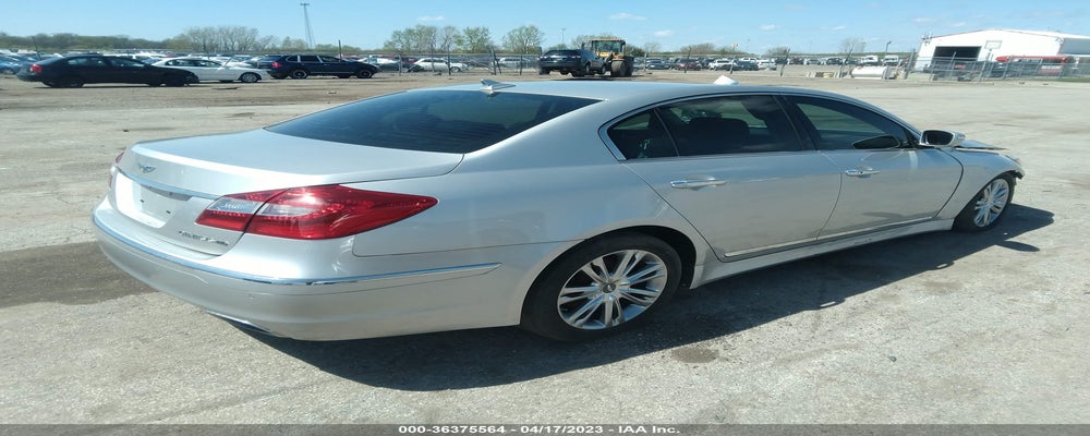 KMHGC4DF3CU194673 2012 HYUNDAI GENESIS photo no. 4