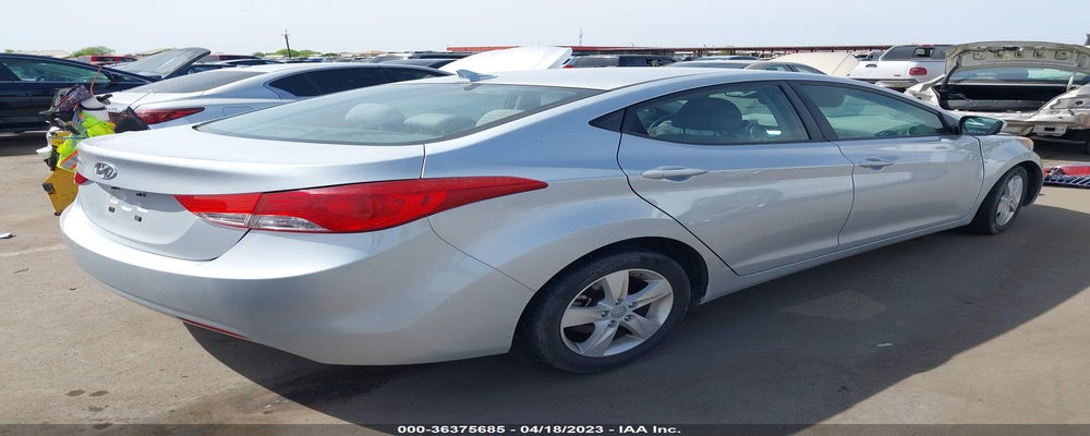 5NPDH4AE6CH095036 2012 HYUNDAI ELANTRA photo no. 4