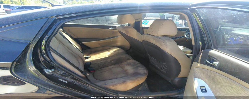 KMHCU4AE3DU444499 2013 HYUNDAI ACCENT photo no. 8