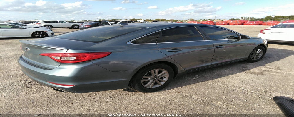 5NPE24AF7GH284833 2016 HYUNDAI SONATA photo no. 4
