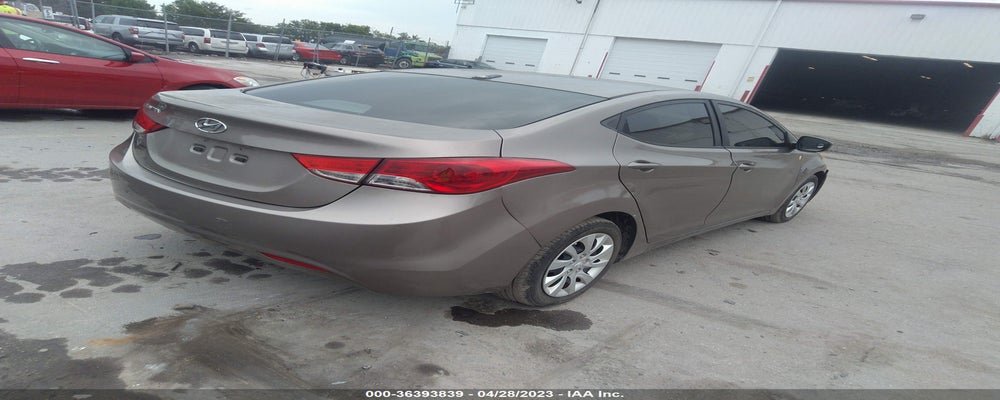 5NPDH4AE4CH076498 2012 HYUNDAI ELANTRA photo no. 4