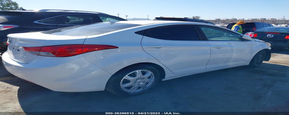 5NPDH4AE6BH033862 2011 HYUNDAI ELANTRA photo no. 4