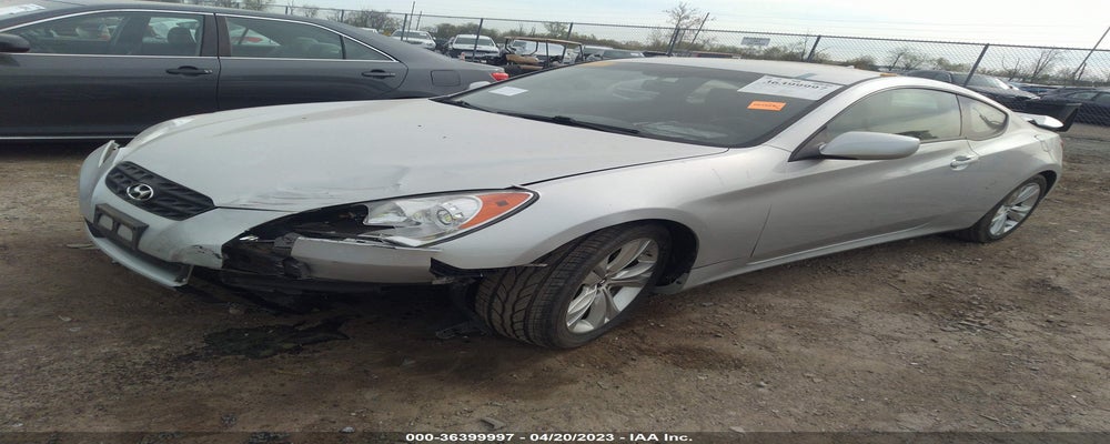 KMHHT6KD3BU059483 2011 HYUNDAI GENESIS COUPE photo no. 2
