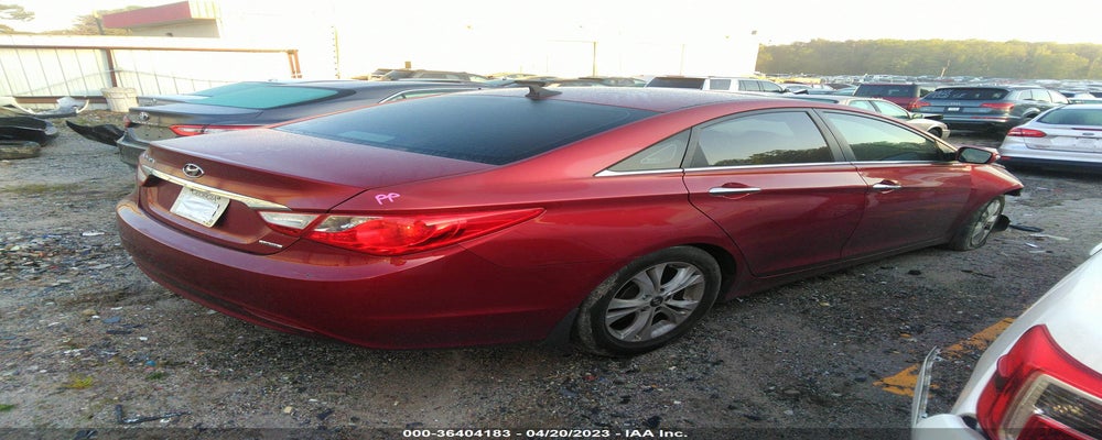 5NPEC4AC6BH306803 2011 HYUNDAI SONATA photo no. 4
