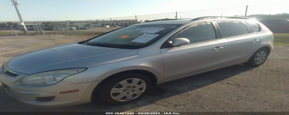 KMHDC8AE0AU068466 2010 HYUNDAI ELANTRA TOURING photo no. 2