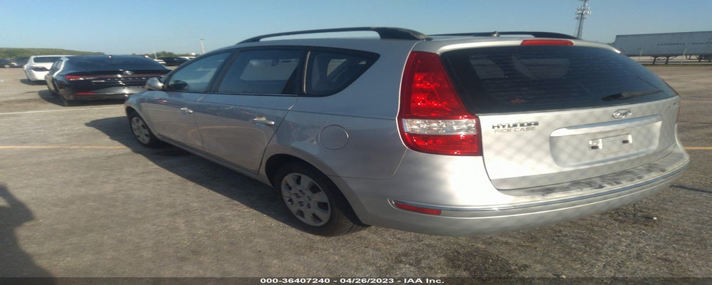 KMHDC8AE0AU068466 2010 HYUNDAI ELANTRA TOURING photo no. 3
