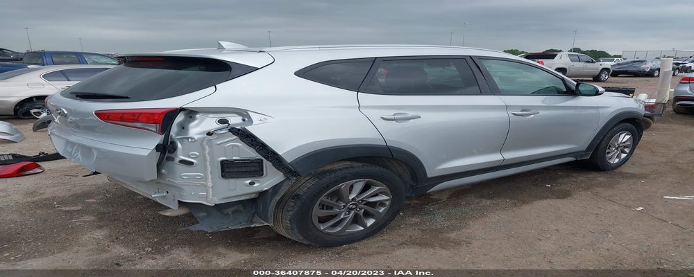 KM8J33A42JU665597 2018 HYUNDAI TUCSON photo no. 4