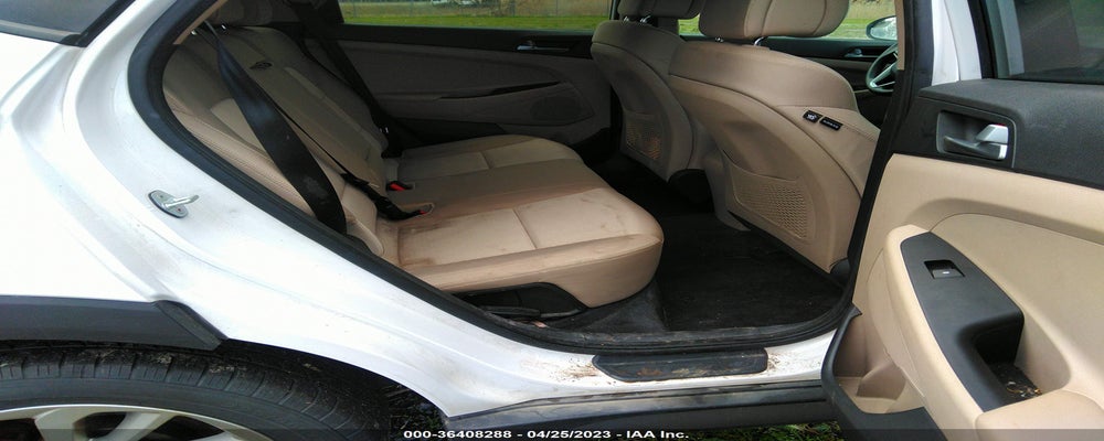 KM8J3CA2XGU104894 2016 HYUNDAI TUCSON photo no. 8