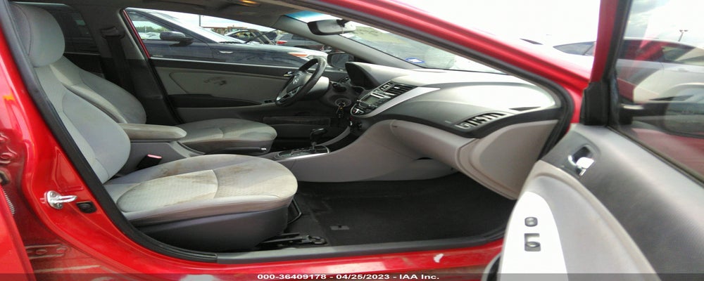 KMHCU5AE1DU085367 2013 HYUNDAI ACCENT photo no. 5