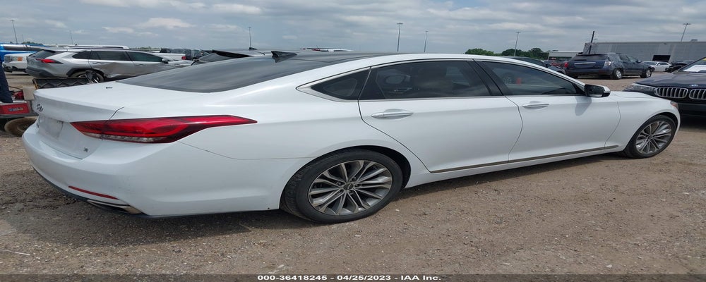 KMHGN4JE2FU032673 2015 HYUNDAI GENESIS photo no. 4