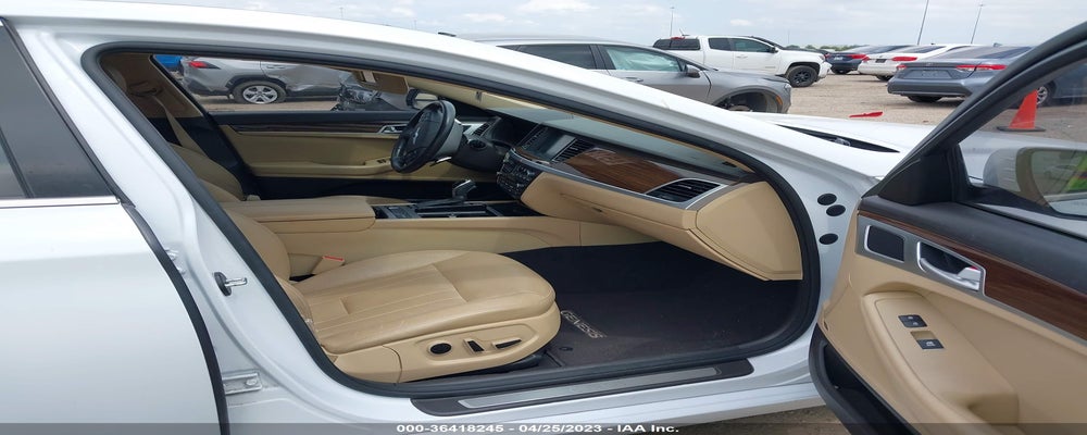 KMHGN4JE2FU032673 2015 HYUNDAI GENESIS photo no. 5