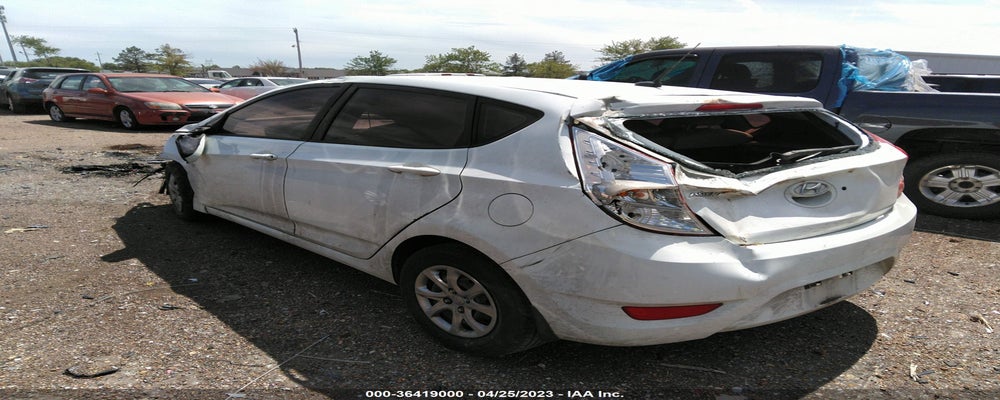 KMHCT5AE4DU092591 2013 HYUNDAI ACCENT photo no. 3