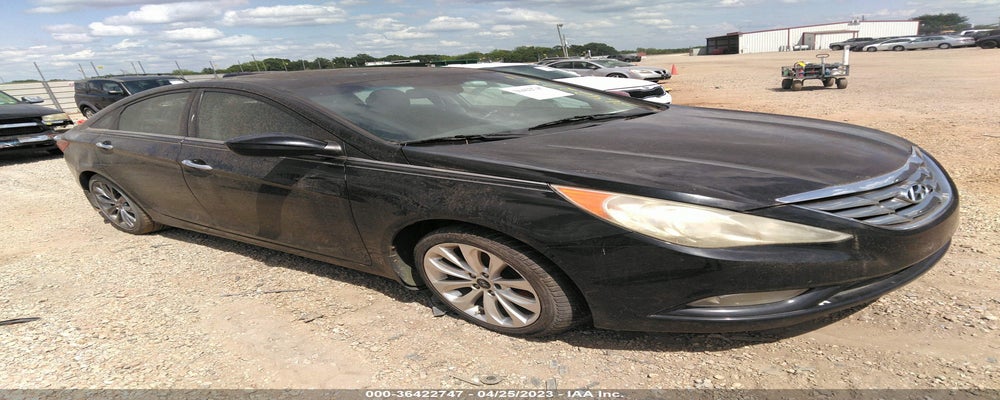 5NPEC4AC6BH307157 2011 HYUNDAI SONATA photo no. 16