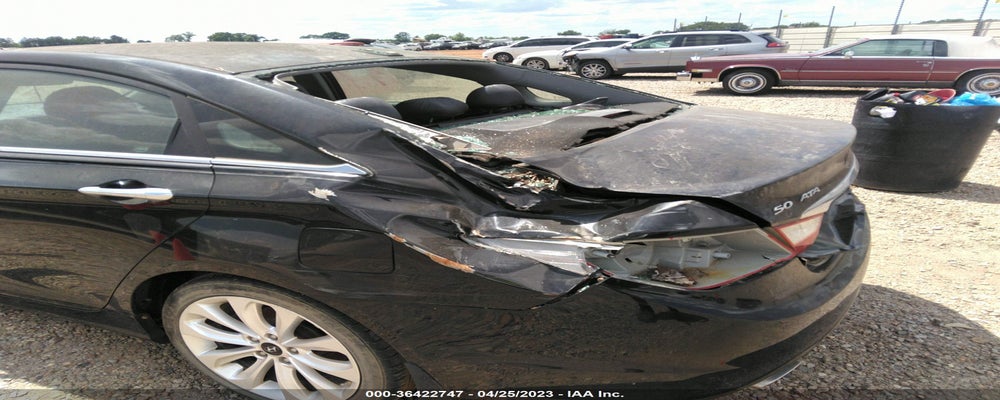 5NPEC4AC6BH307157 2011 HYUNDAI SONATA photo no. 6