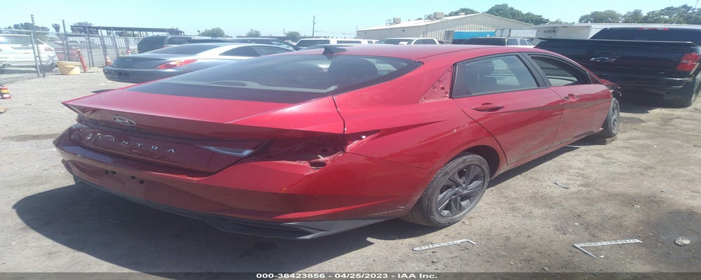 KMHLM4AG9MU067260 2021 HYUNDAI ELANTRA photo no. 4