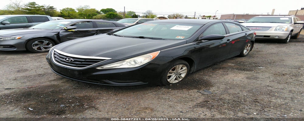 5NPEB4AC3BH101801 2011 HYUNDAI SONATA photo no. 2