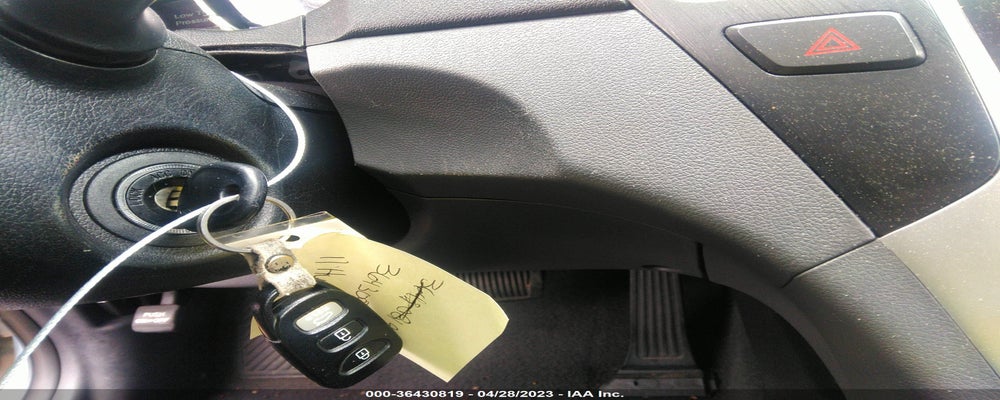 5NPEB4AC3BH167099 2011 HYUNDAI SONATA photo no. 11