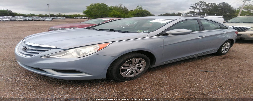 5NPEB4AC3BH167099 2011 HYUNDAI SONATA photo no. 2