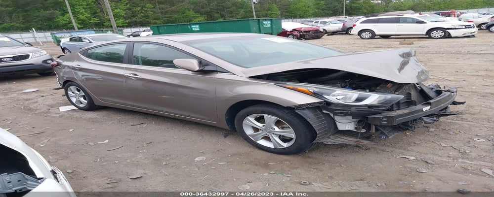 5NPDH4AE9GH716114 2016 HYUNDAI ELANTRA photo no. 17