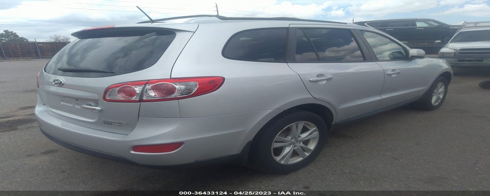 5XYZKDAG0BG015468 2011 HYUNDAI SANTA FE photo no. 4