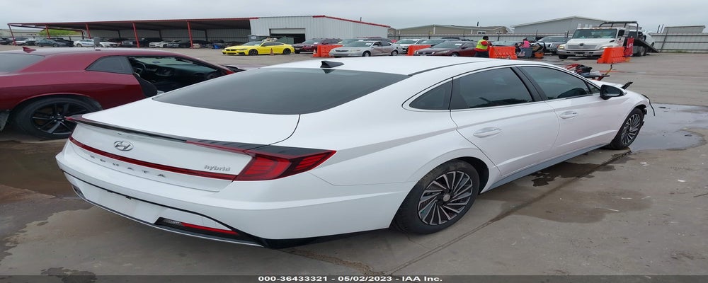 KMHL34JJ6PA055152 2023 HYUNDAI SONATA HYBRID photo no. 4