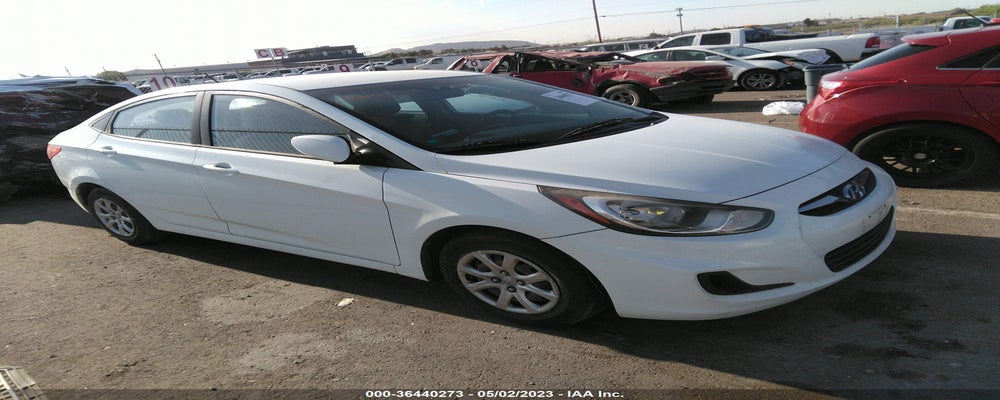 KMHCT4AE4DU445051 2013 HYUNDAI ACCENT photo no. 16