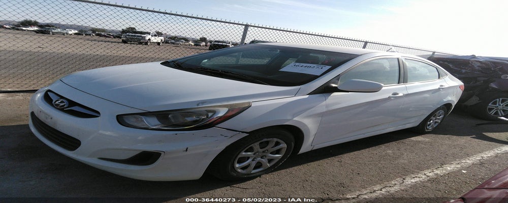 KMHCT4AE4DU445051 2013 HYUNDAI ACCENT photo no. 2