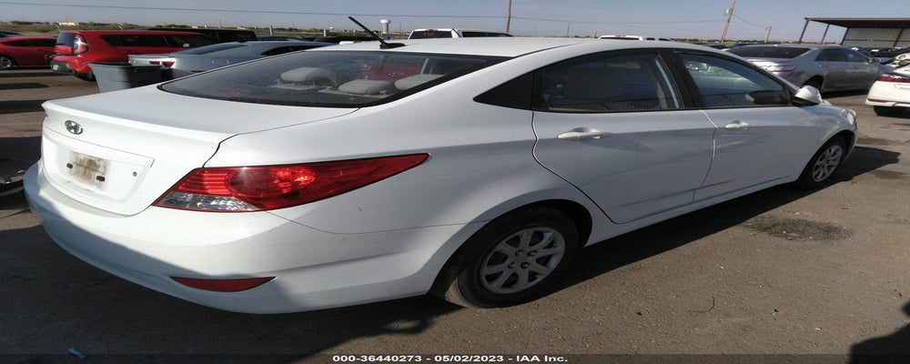 KMHCT4AE4DU445051 2013 HYUNDAI ACCENT photo no. 4