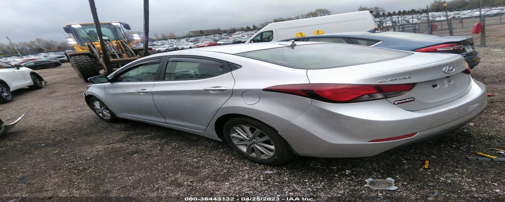 5NPDH4AE9GH686029 2016 HYUNDAI ELANTRA photo no. 3