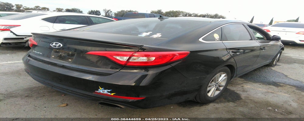 5NPE24AF7FH253662 2015 HYUNDAI SONATA photo no. 4