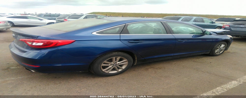 5NPE24AF2HH451939 2017 HYUNDAI SONATA photo no. 4