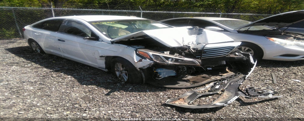 5NPE24AF2HH547697 2017 HYUNDAI SONATA photo no. 3